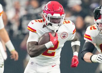 2023 NFL free agency: Cowboys signing RB Ronald Jones to one-year deal after adding OL Chuma Edoga