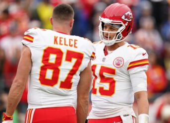 Chiefs’ Travis Kelce compares Caleb Williams to Patrick Mahomes: ‘He has that game-changer mentality’