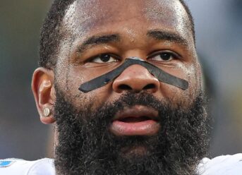 Chiefs DT Isaiah Buggs arrested for second time this offseason, this time for domestic violence, burglary