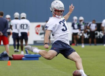 Patriots’ Chad Ryland, Joey Slye set for a training camp competition at kicker
