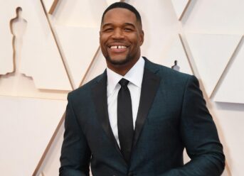 NFL legend, on-air personality Michael Strahan discusses retirement; daughter’s health put life in perspective