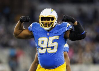 49ers signing defensive lineman Nick Williams