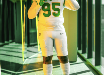 Oregon Ducks unveil all-white uniforms with yellow helmets for Friday game vs. Purdue
