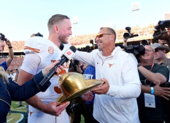 No QB controversy here: Why sticking with Quinn Ewers over Arch Manning was right move for Texas vs. Oklahoma