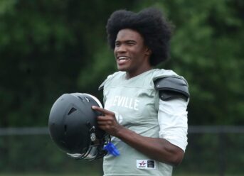 If Michigan can pull off pricey flip of No. 1 recruit Bryce Underwood, trajectory of Sherrone Moore era shifts